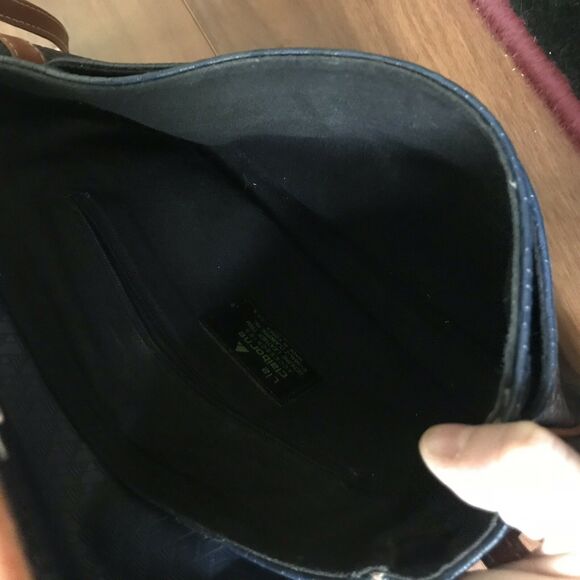 Liz Claiborne Vintage Crossbody Purse - Blue Faux Leather Bag With Tan Accents - Picture 5 of 7